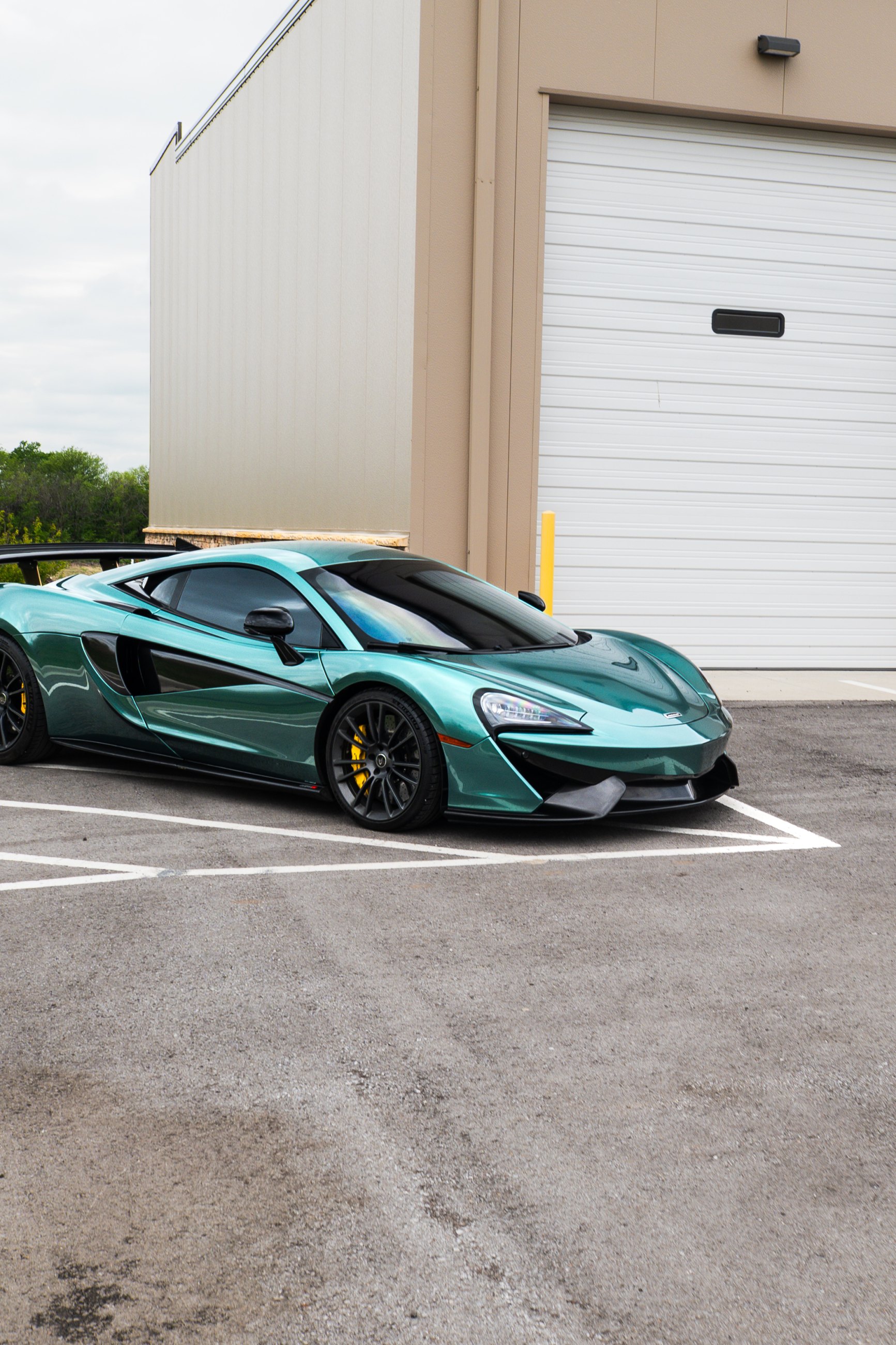 2017 MCLAREN 570S 570S Coupe photo