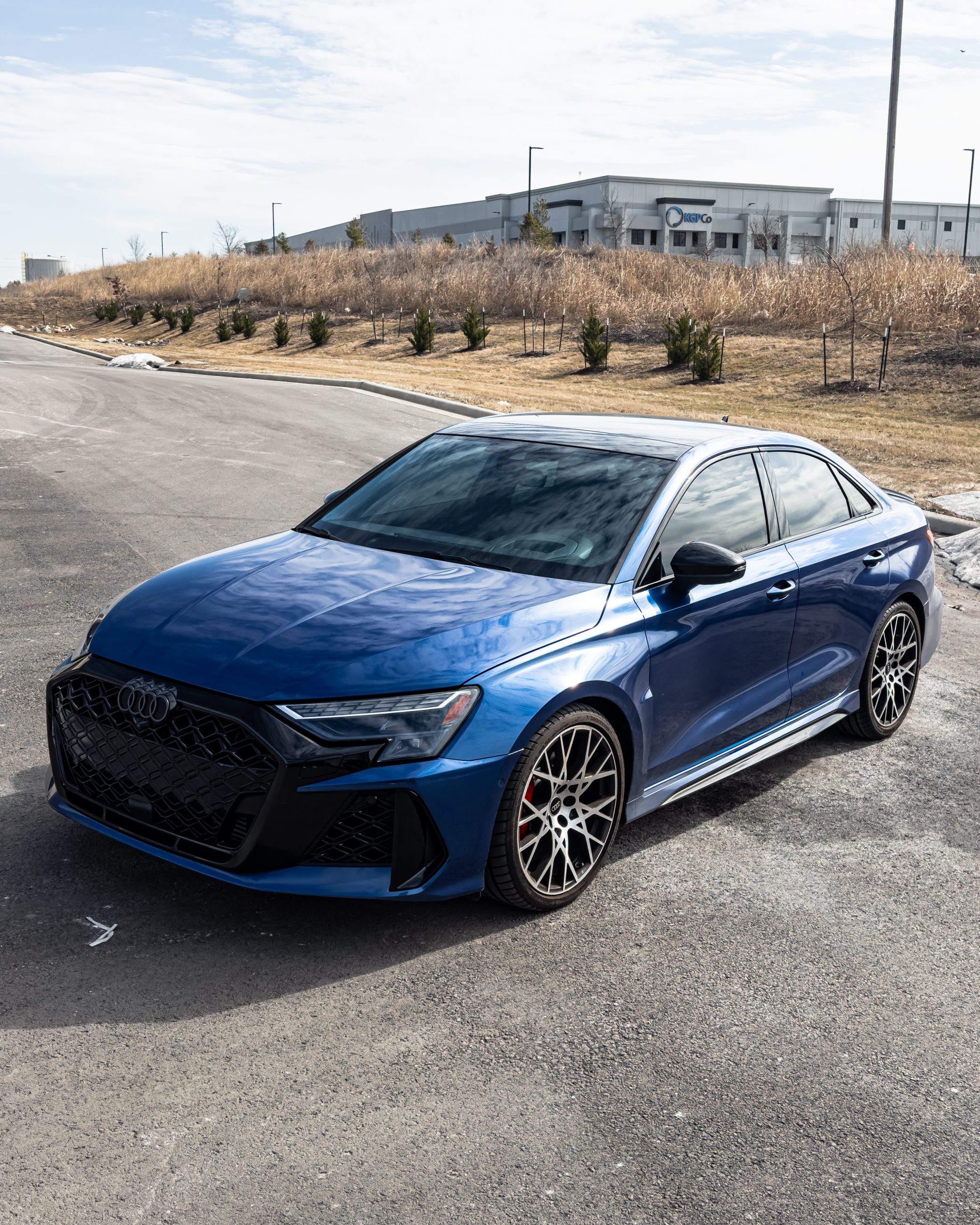 2023 AUDI RS 3 Prestige photo