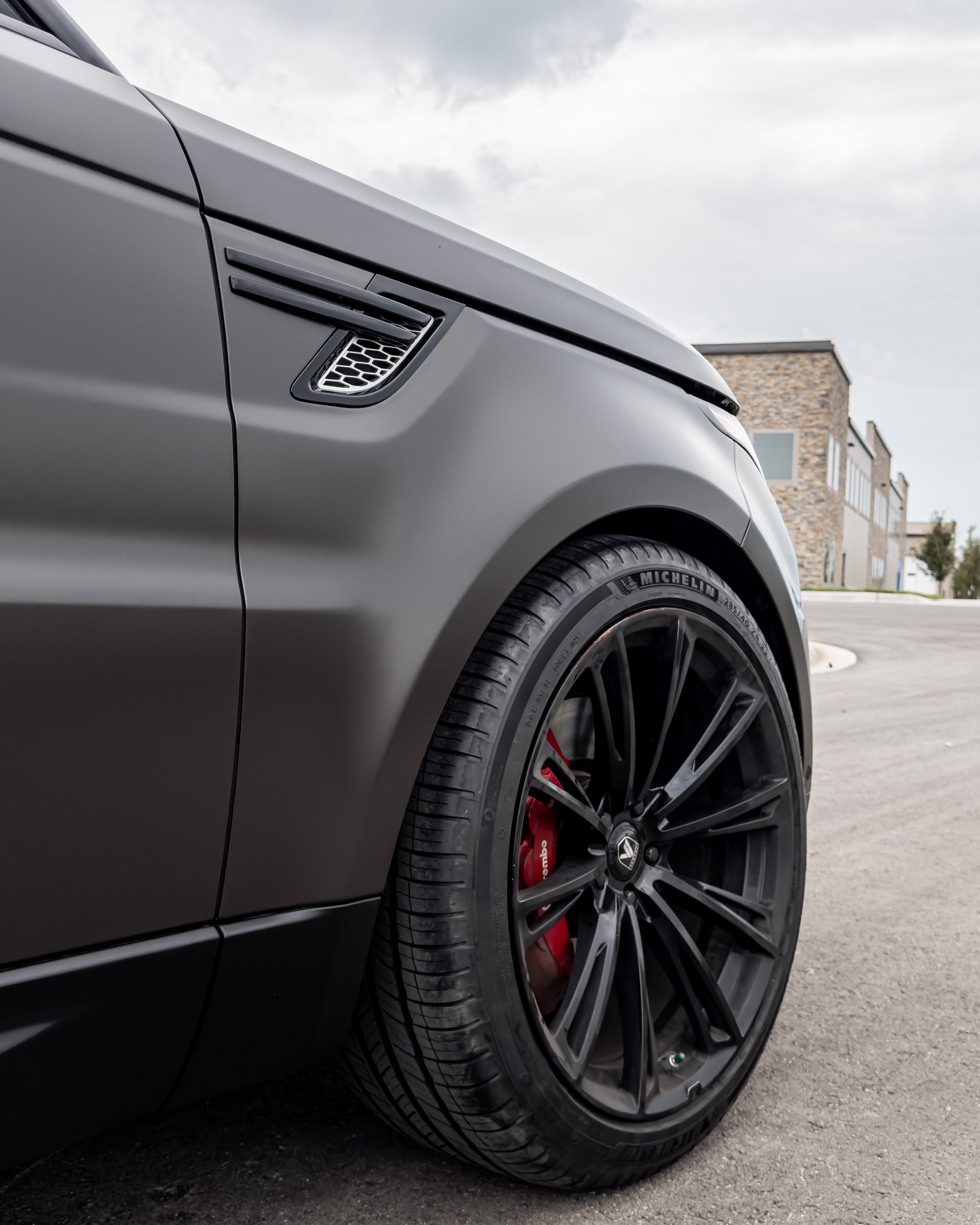 2015 Land Rover Range Rover HSE Dynamic photo