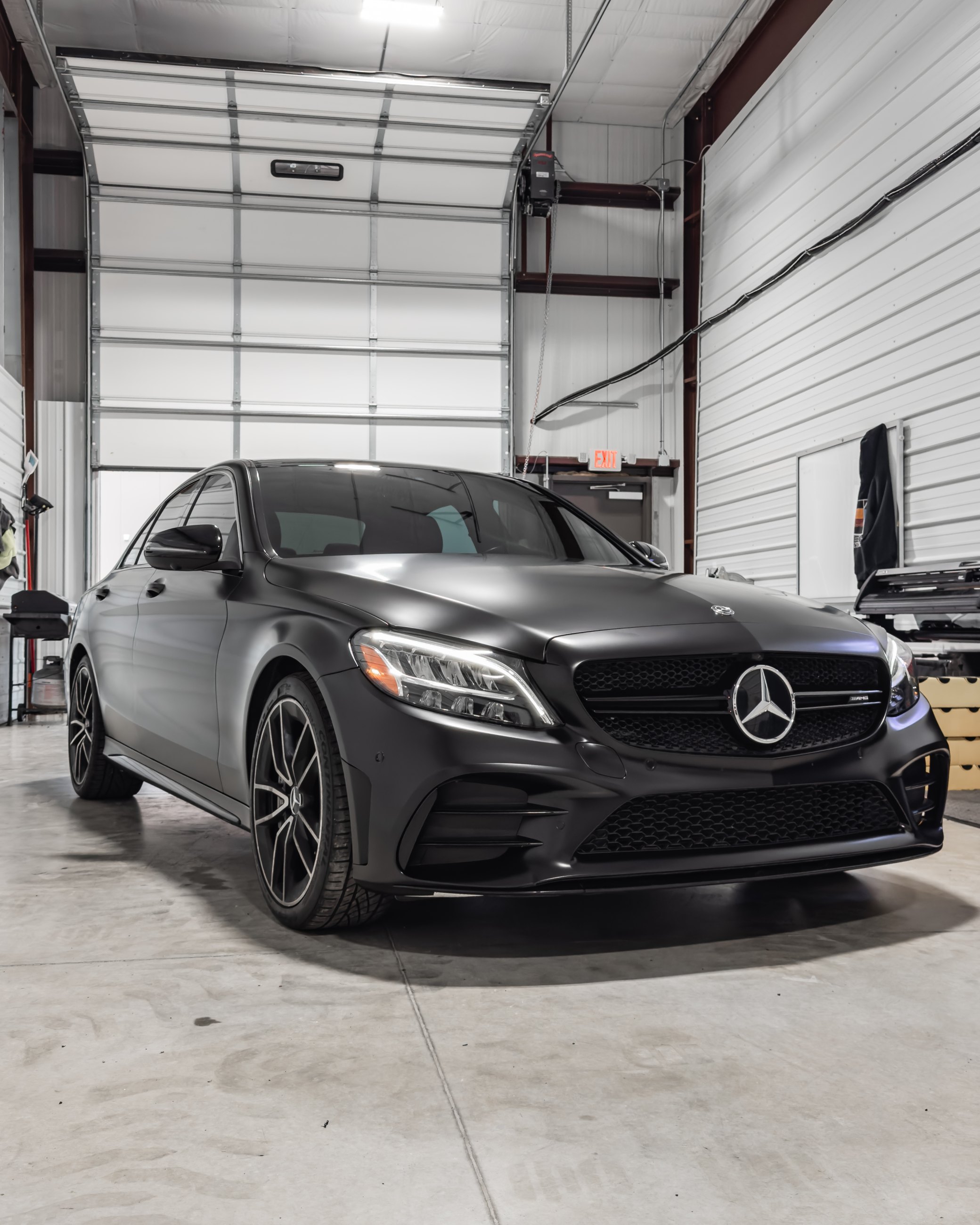 2020 MERCEDES-BENZ C-Class AMG C43 photo